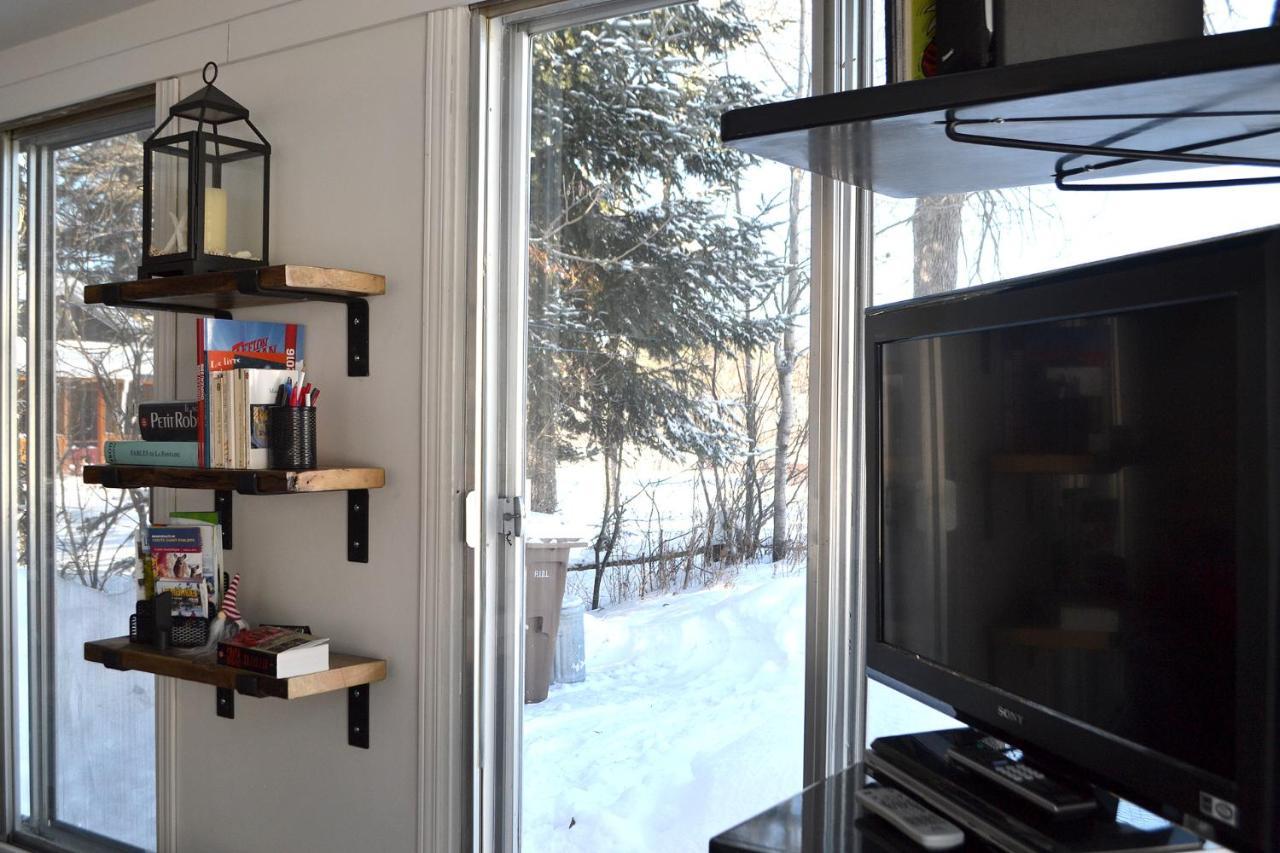 Les 4 Chalets - Le 605 Lac-Saint-Paul エクステリア 写真