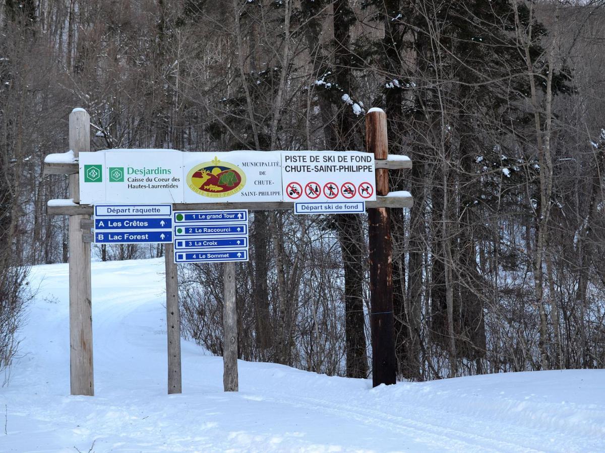 Les 4 Chalets - Le 605 Lac-Saint-Paul エクステリア 写真