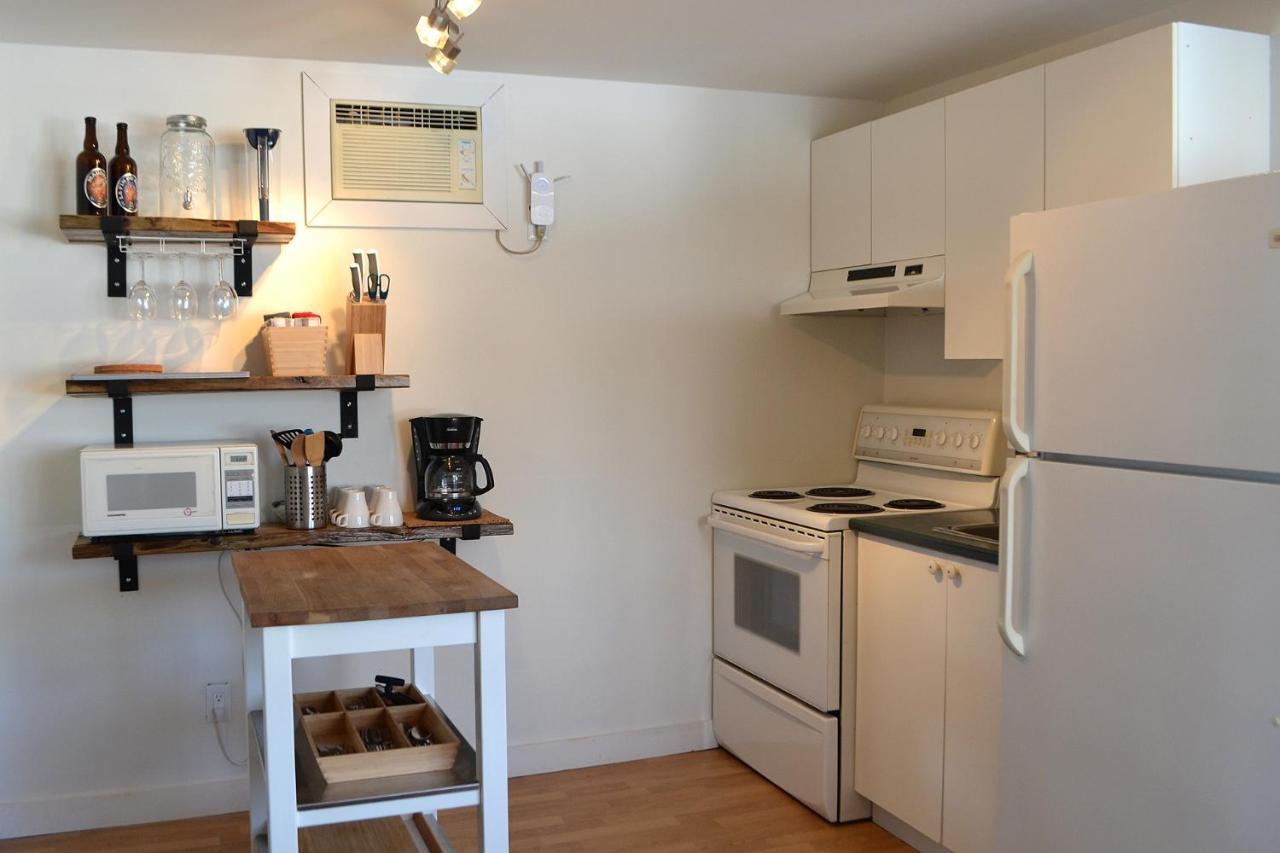 Les 4 Chalets - Le 605 Lac-Saint-Paul エクステリア 写真